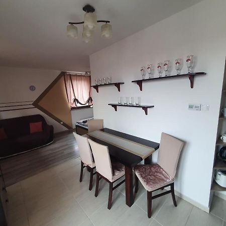 Krisi Apartman Hajduszoboszlo Exterior photo
