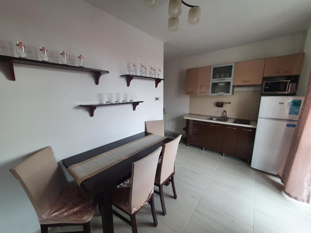 Krisi Apartman Hajduszoboszlo Exterior photo